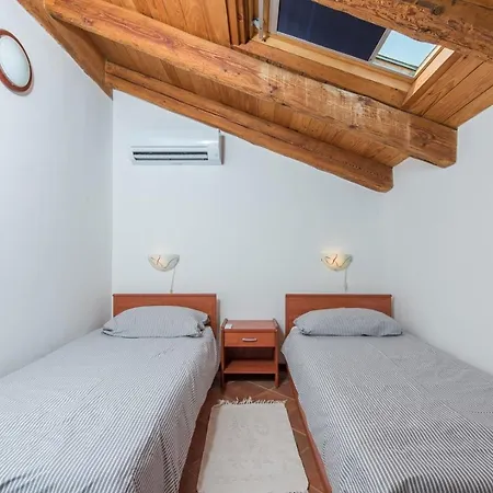 House Elisa Ferienhaus Poreč